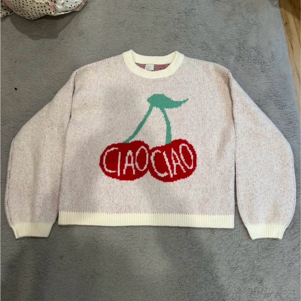 Women's Pink Sweater